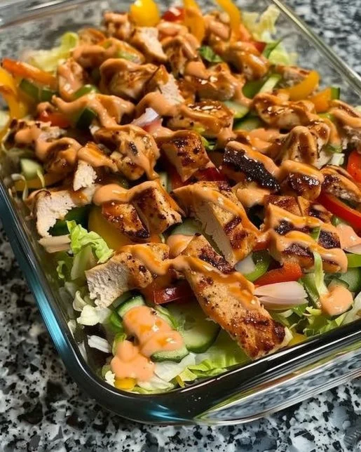 Leftover Chicken Fajitas Makeover 2 Delicious leftover chicken fajitas makeover served on a plate