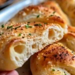 No-oven Turkish bread recipe with fluffy texture and golden crust.